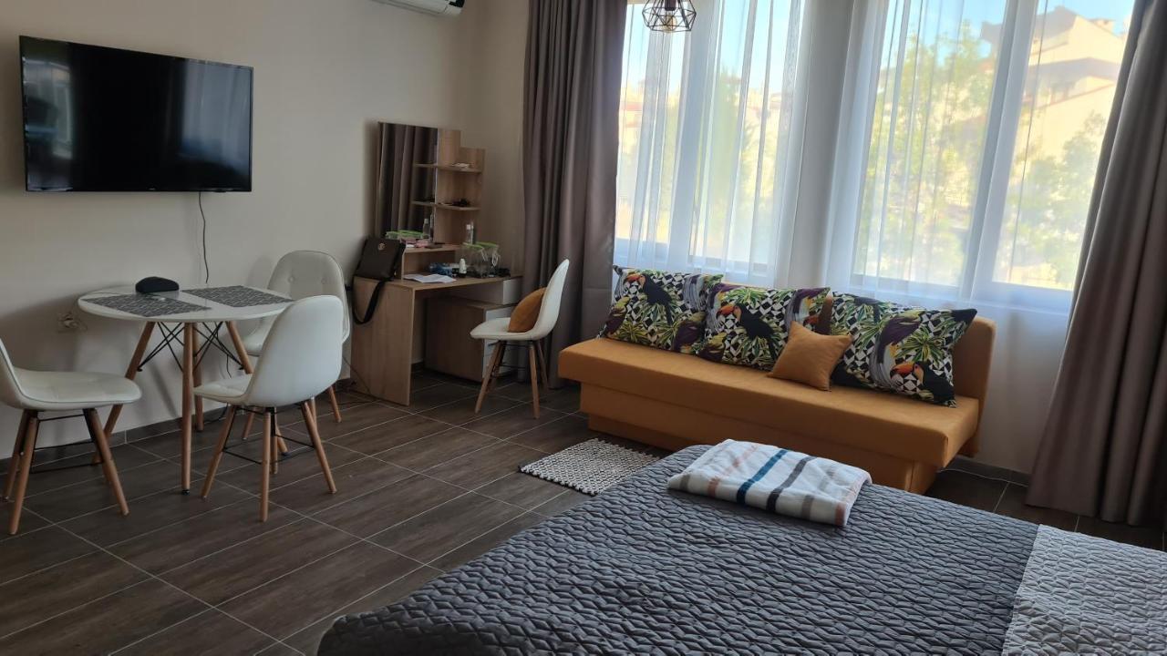 Sun Wave Apartament Apartment Свети Влас Екстериор снимка